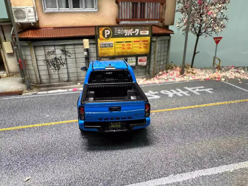 Diecast Unique UM 1:64 Scale Tacoma Alloy Car Model Classics Adult Souvenir Gift Static Display